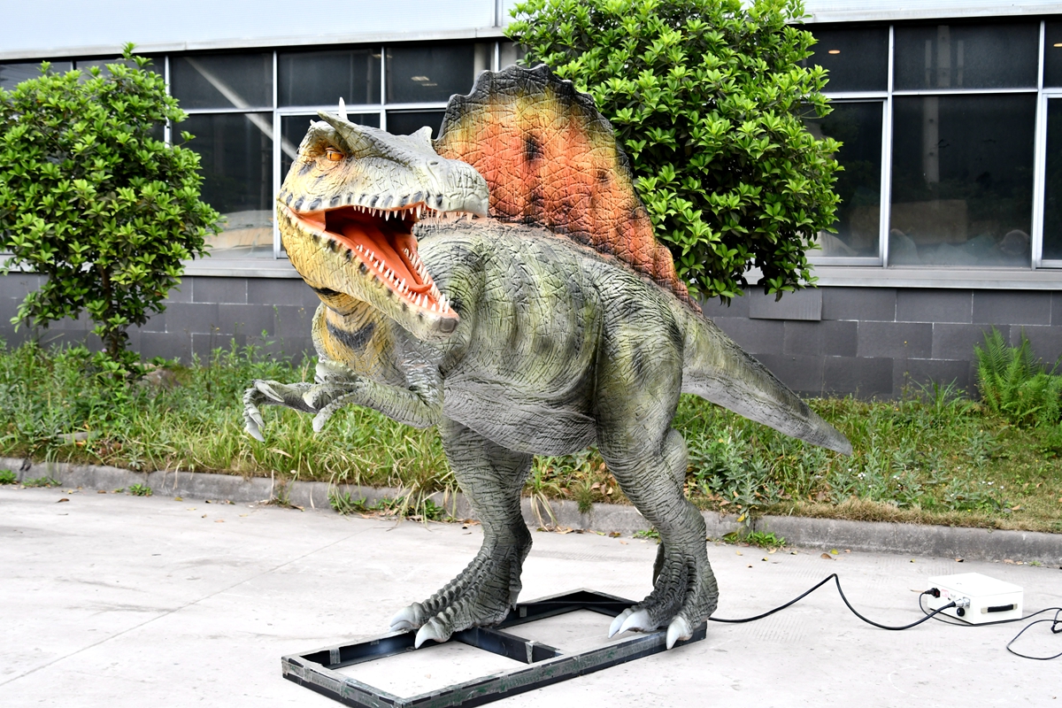 Animatronic Spinosaurus 012