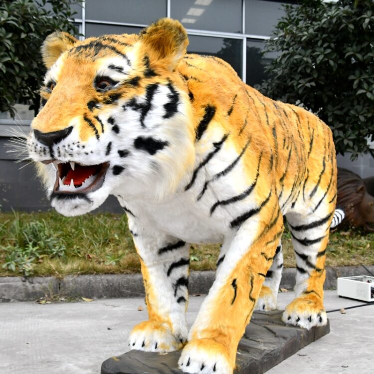 animatronic tiger 02
